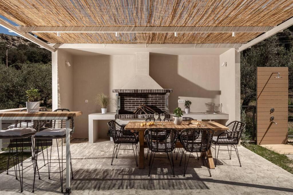Melissia Luxury Villa Kalamákion Extérieur photo